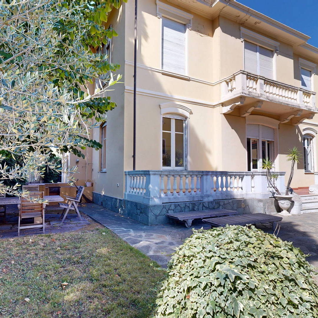 loano2_025.jpg