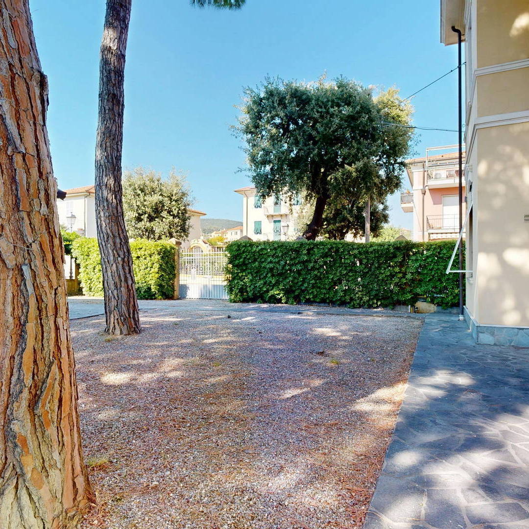 loano2_028.jpg